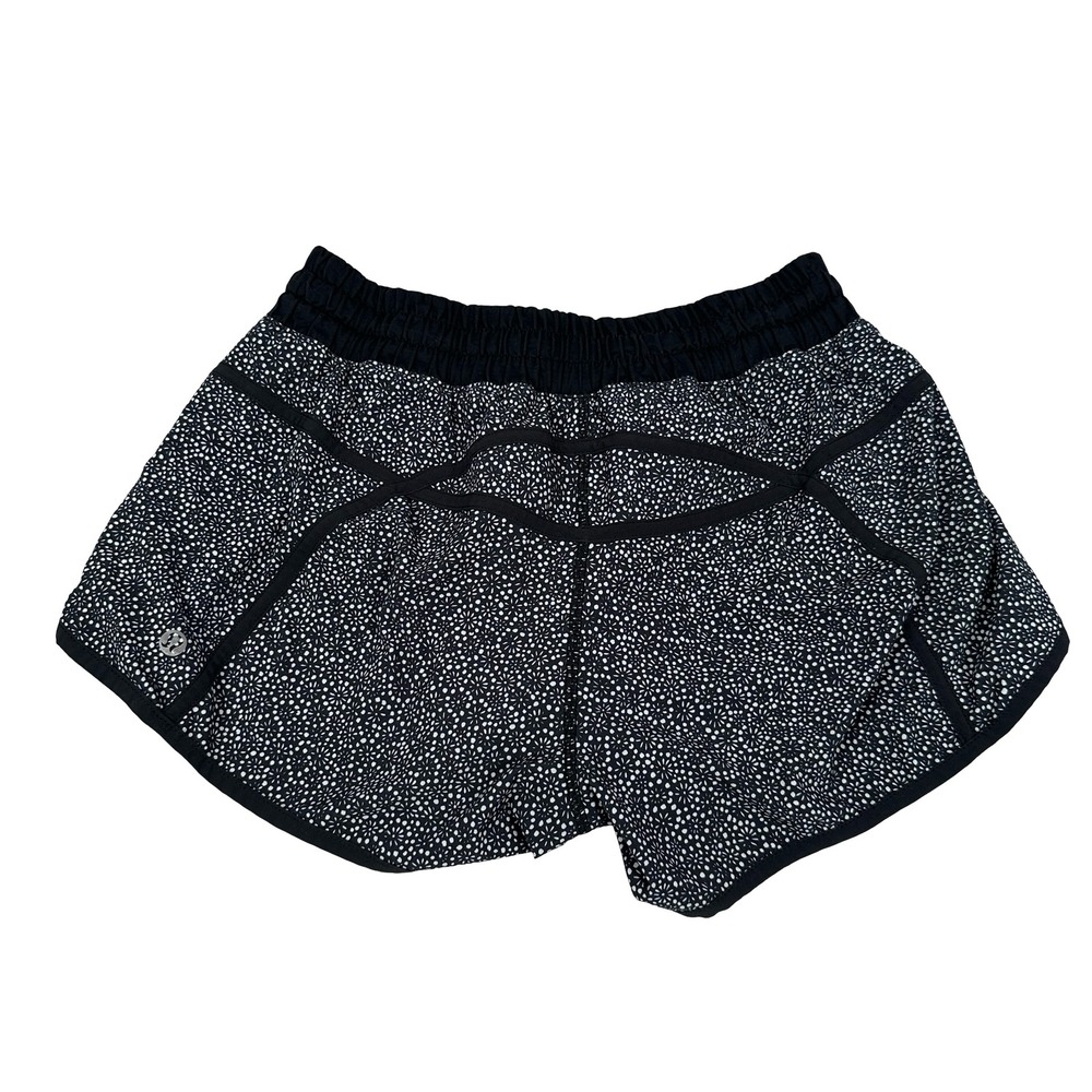 Lululemon Tracker Shorts Black White Geo Print Running Shorts 8 Freckle Flower - Picture 2 of 8